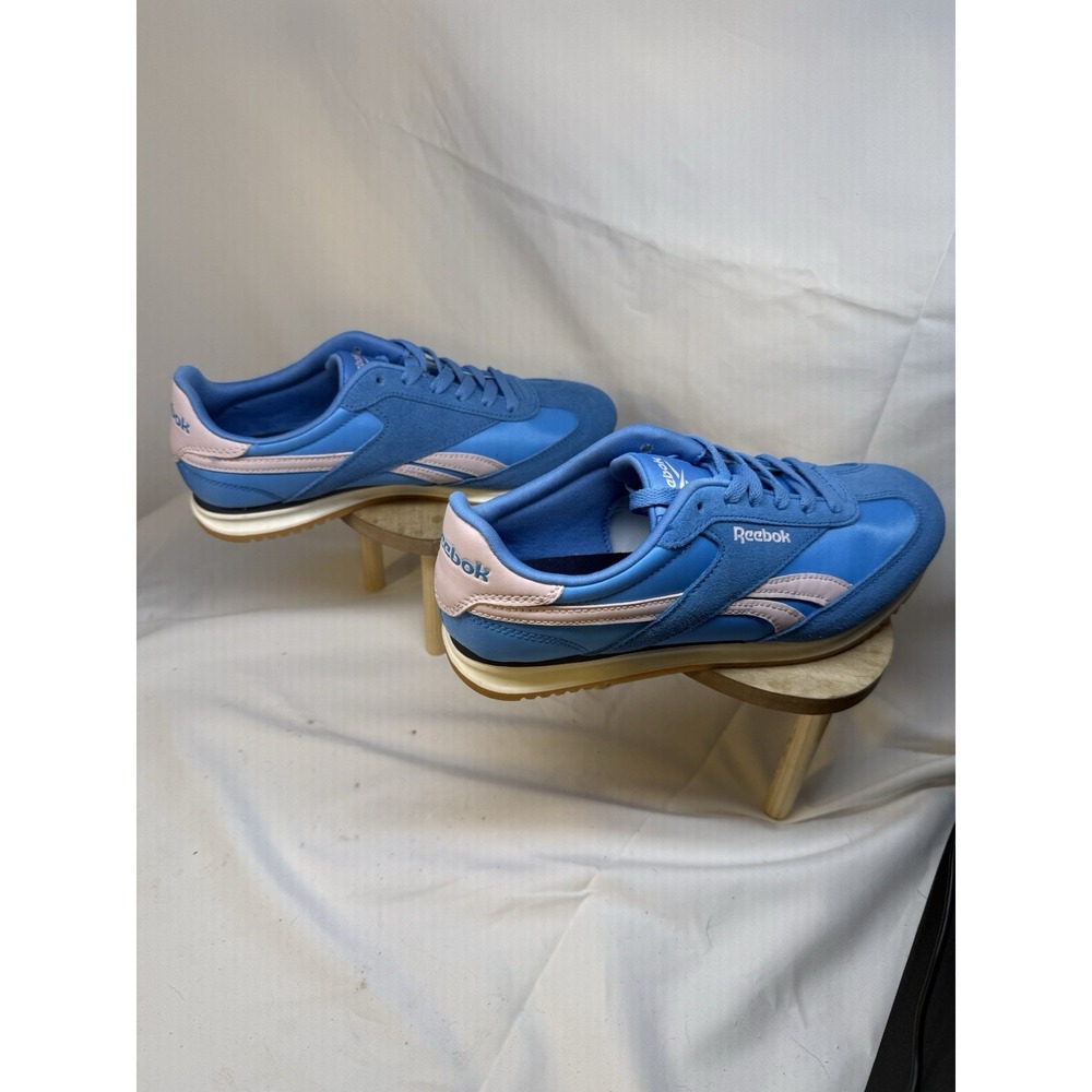 REBOK BRAND NEW BLUE WITH PINK ACCENTS WOMENS Size 7.5 - Picture 15 of 16